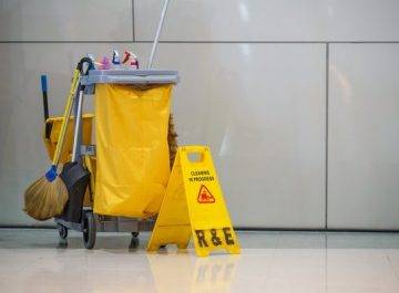 Commercial-Cleaning-600x400